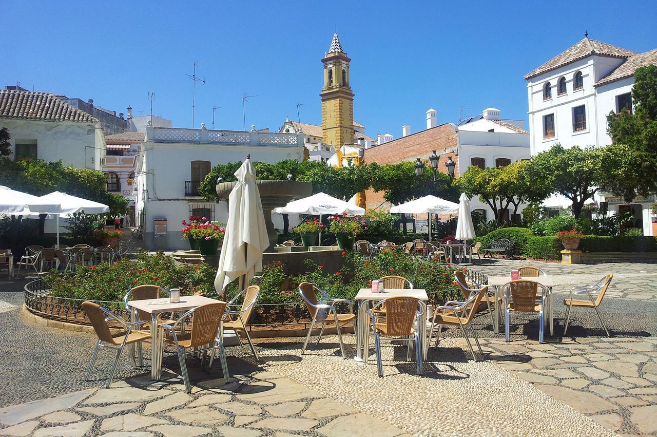 Fragata Lejlighed Estepona Eksteriør billede